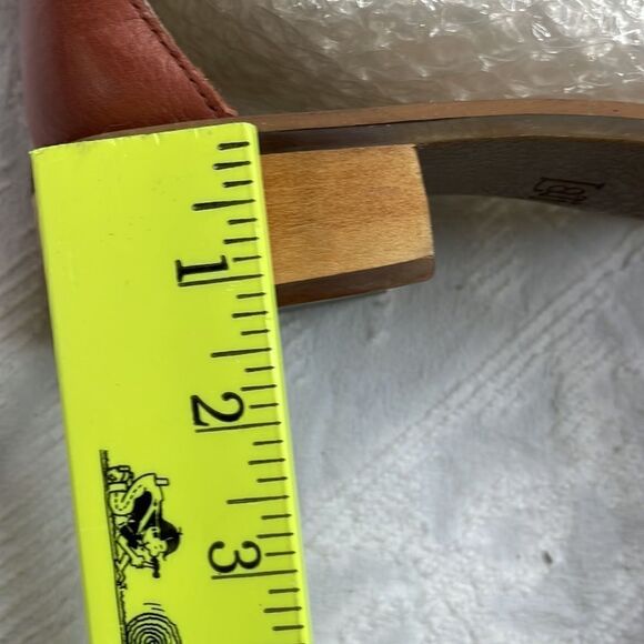 Latigo Anthropologie Tana Sandals Leather Size 10 Embroidered designs Boho - Picture 7 of 16